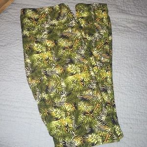 LulaRoe o/s leggings pine print